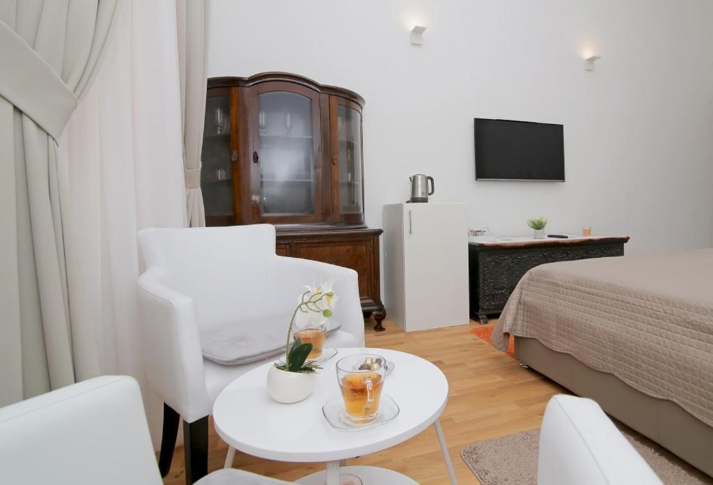 Room In Dubrovnik With Air Conditioning, Wifi Washing Machine 4246-3 Buitenkant foto
